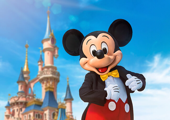 Encuentro con Mickey Mouse en Disneyland Paris.