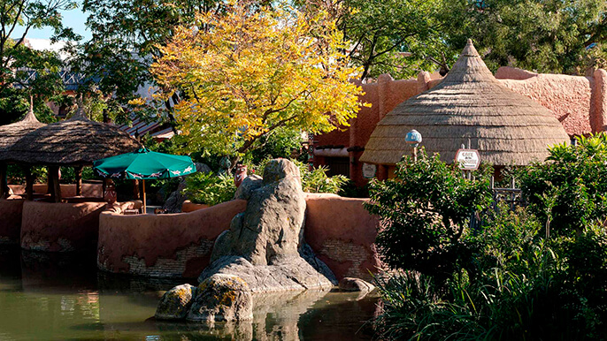 Café de la Brousse: ¡Descubre este Restaurante en Adventureland!