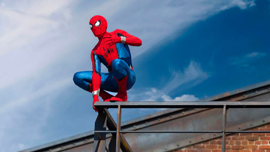 Únete a Spider-Man en una emocionante aventura llena de acrobacias y hazañas asombrosas.