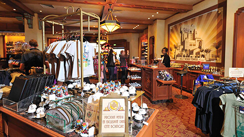 Tower Hotel Gifts: ¡Descubre esta maravillosa tienda en Production Courtyard!