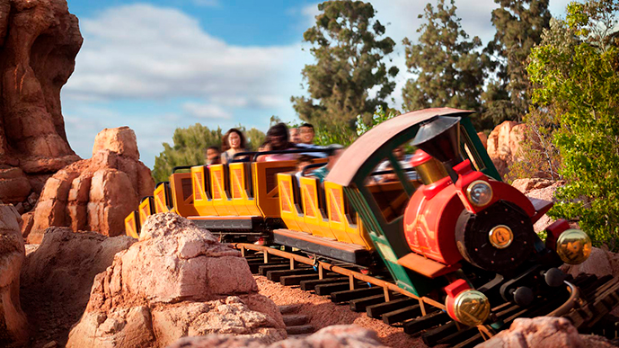 Big Thunder Mountain Railroad es una atracción que te brindará una experiencia única y emocionante