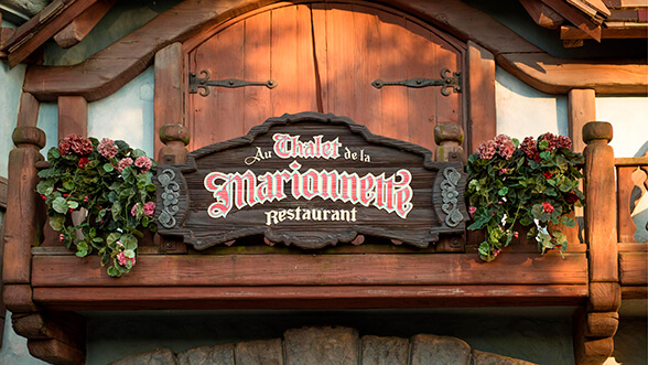 Au Chalet de la Marionnette: ¡Descubre este Restaurante en Disneyland Paris!