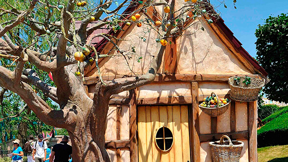 L'Arbre Enchanté: ¡Descubre este Restaurante en Disneyland Paris!